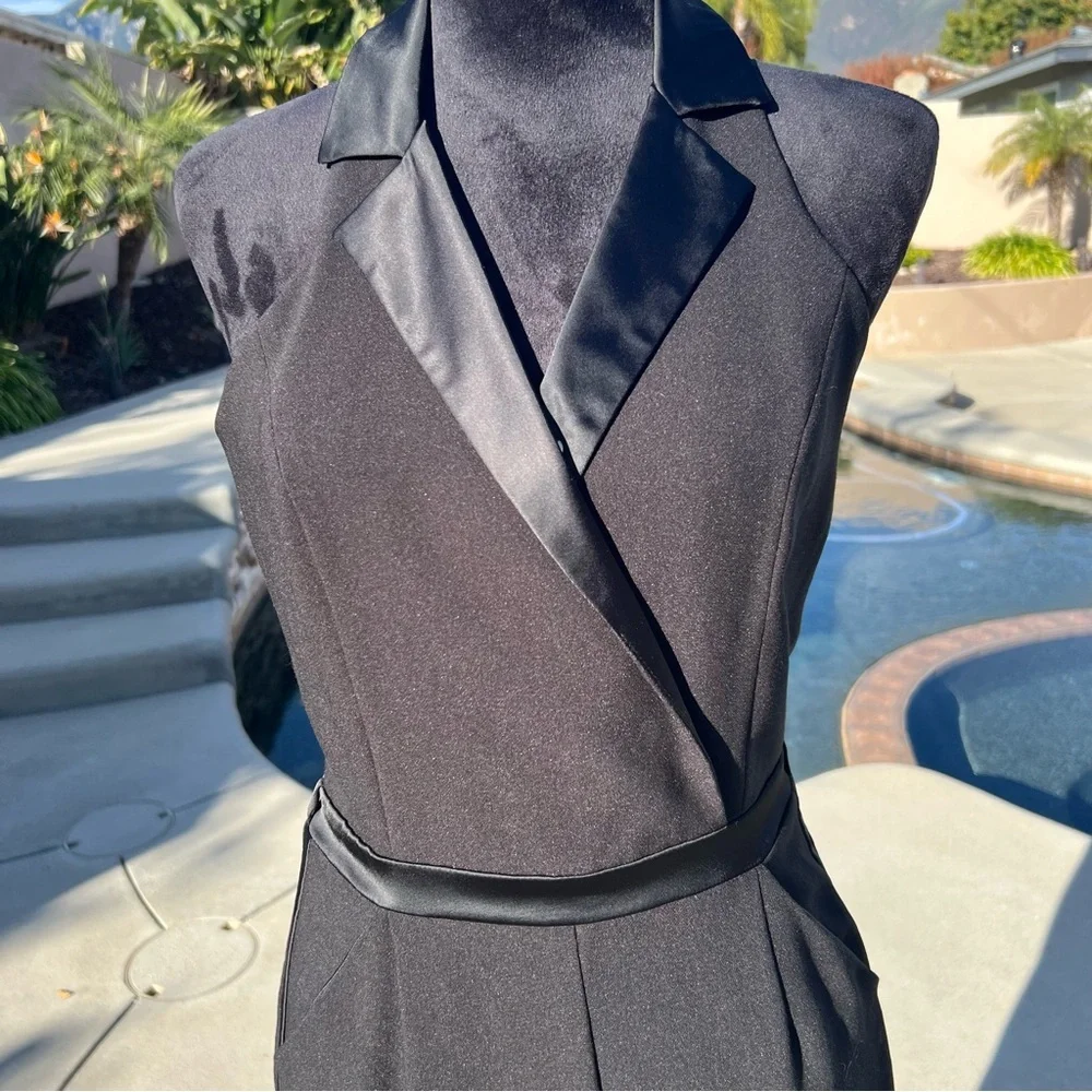 XOXO Black Tuxedo Jumpsuit Satin Lapel Sleeveless Evening Chic - Picture 6 of 17